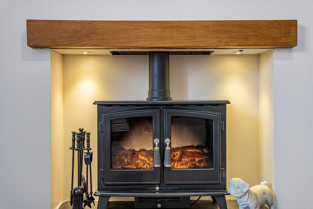 Dumbrell Drive ,Paddock Wood ,Kent,TN12 6FH photo 4
