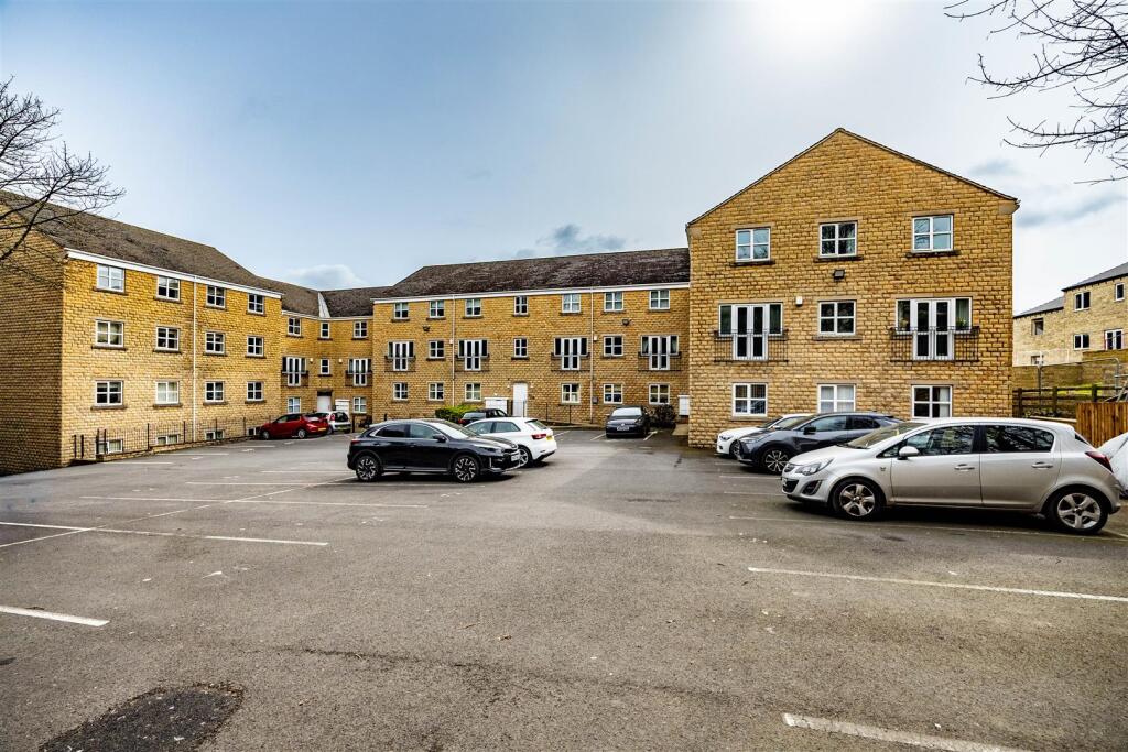 Main image of property: Croft Court, Brighouse, HD6 3QZ