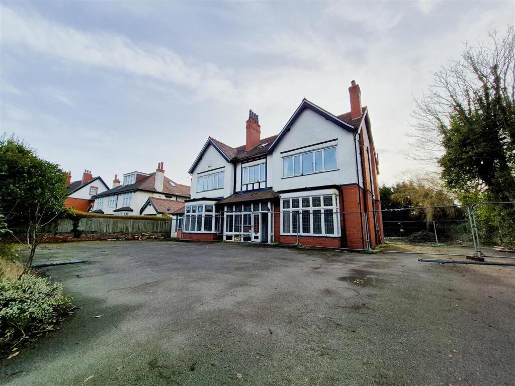 Main image of property: Birkenhead Road, Meols