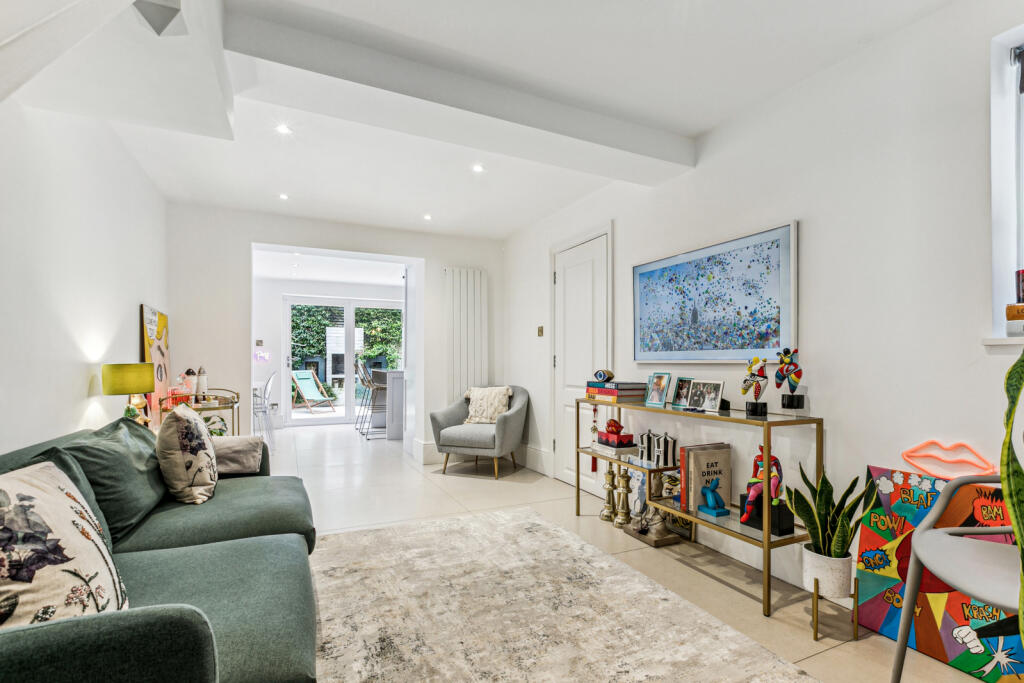 Main image of property: New Kings Road, 
Parsons Green, SW6