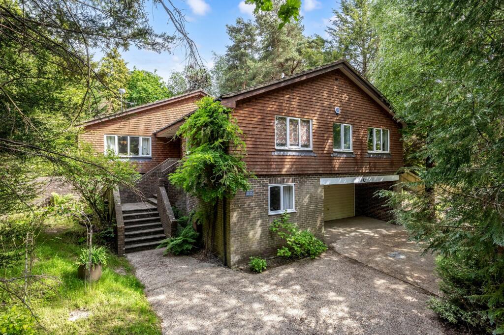 Main image of property: Kings Chase, Crowborough, TN6