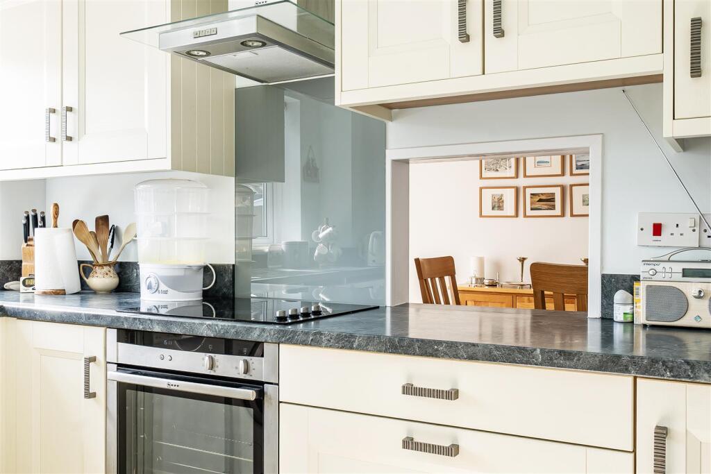 House in Chippenham, Wiltshire - View 4
