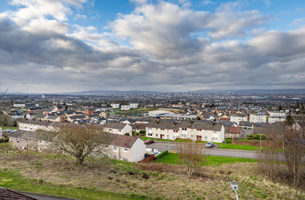 House in Glasgow, South Lanarkshire - View 5