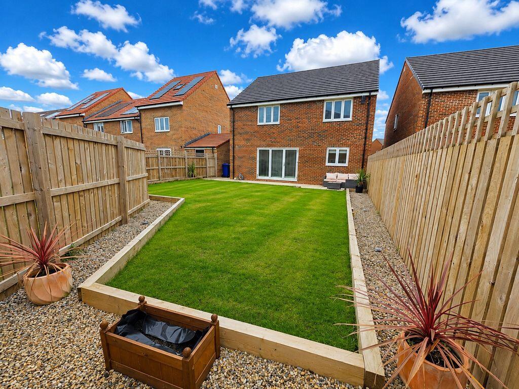 Violet Drive, Cramlington photo 4