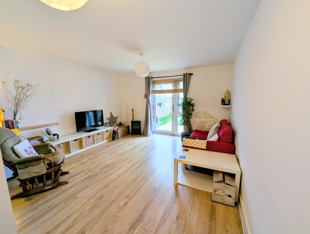 Juniper Place, Dartmouth, TQ6 photo 3
