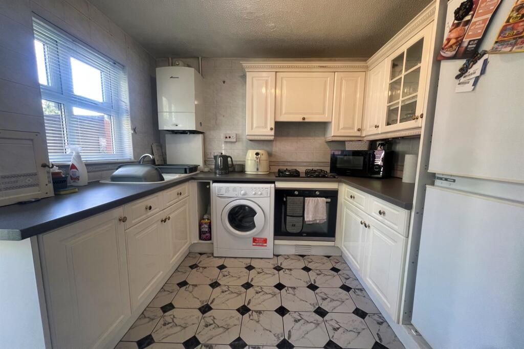Cavendish Close, Old Hall, WA5 8PT photo 4