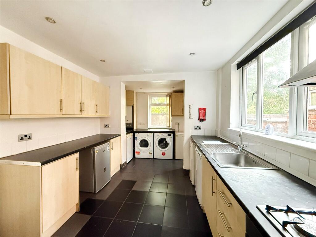 House in Manchester - View 4