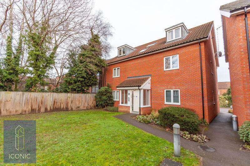 Main image of property: Starling Road, Norwich