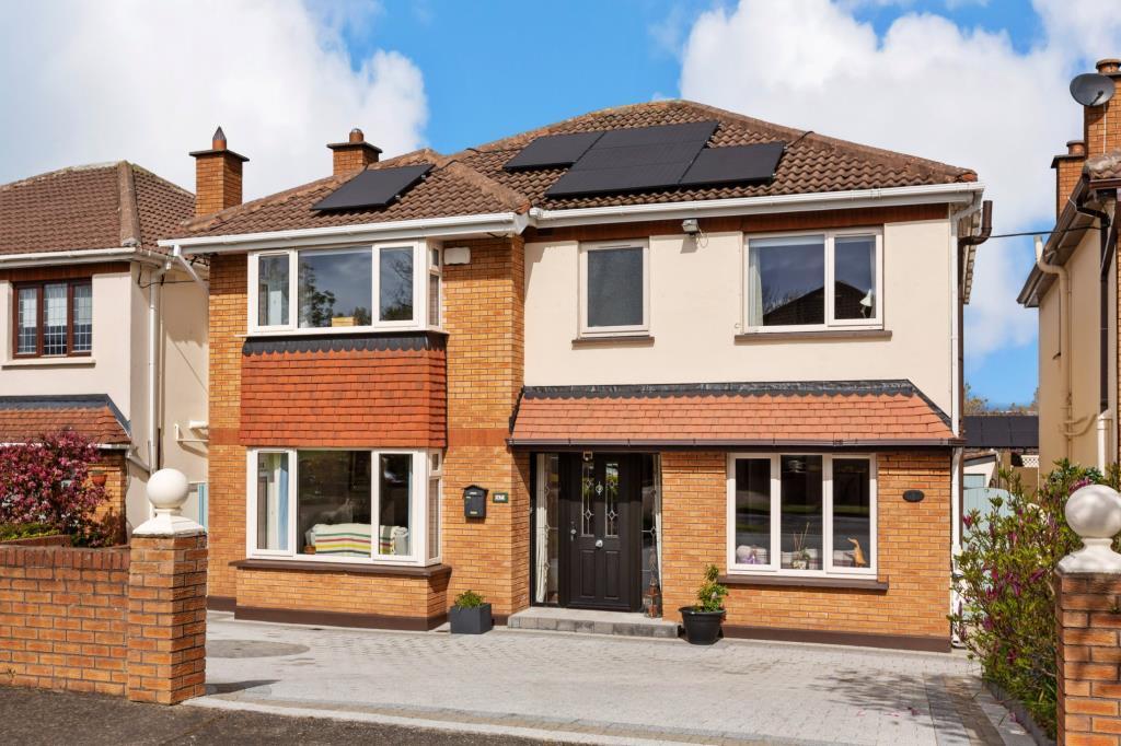 Main image of property: 67 Templeroan Park, Knocklyon, Dublin 16, D16 E832