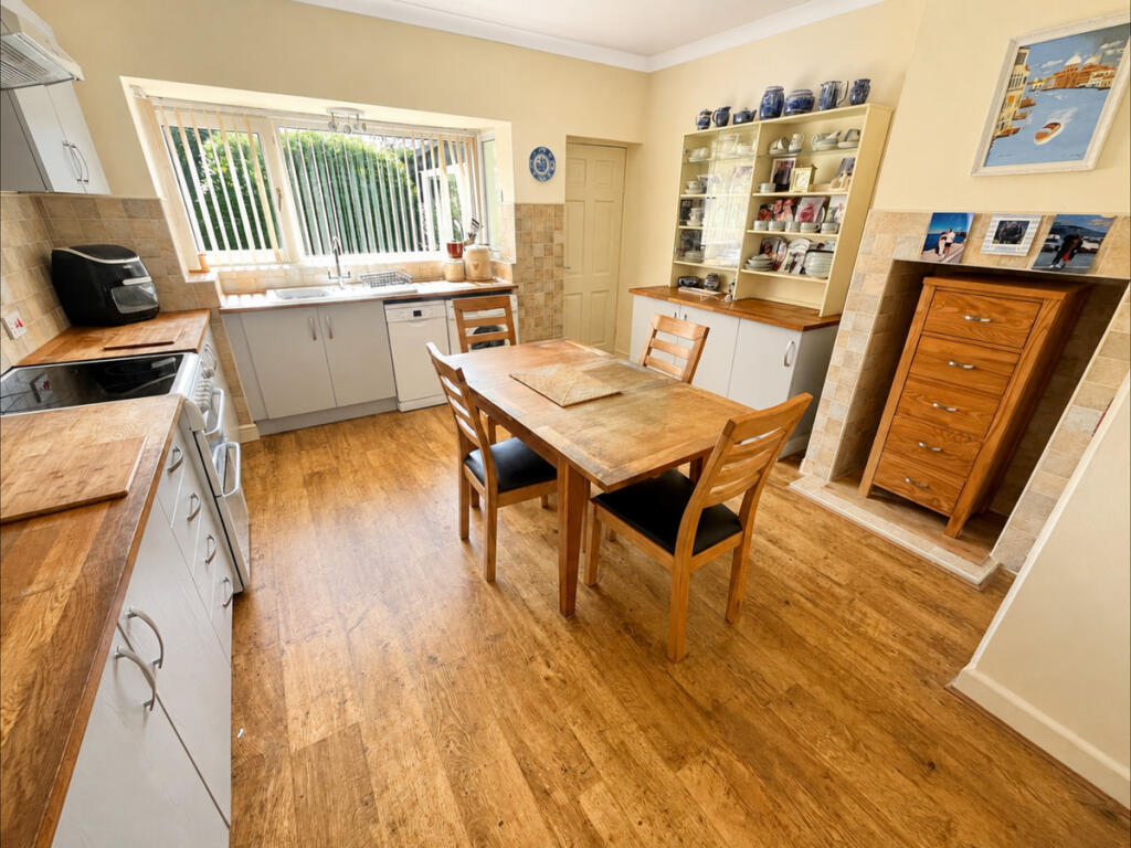 House in Ribble Valley, Wilpshire - View 3