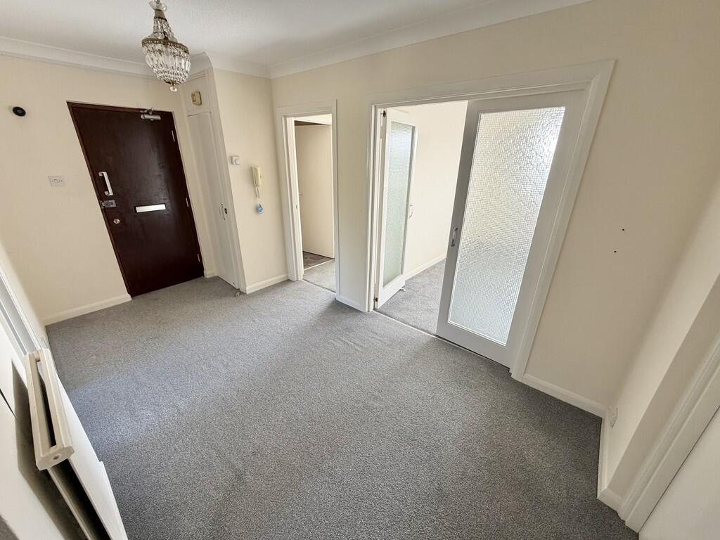 Wallace Road, Broadstone - View 3