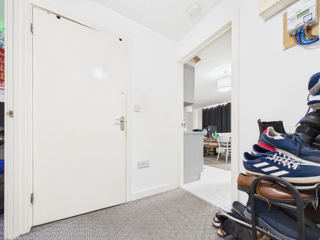 Apartment in London - View 4