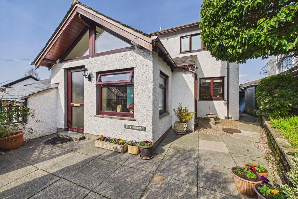 Main image of property: Beechmount, Brantfell Road, Bowness-on-Windermere, LA23 3AE