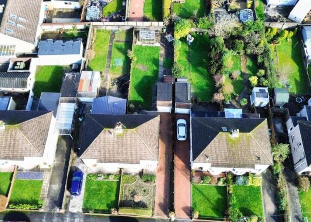 Bryn Llidiard, Bridgend, CF31 photo 4