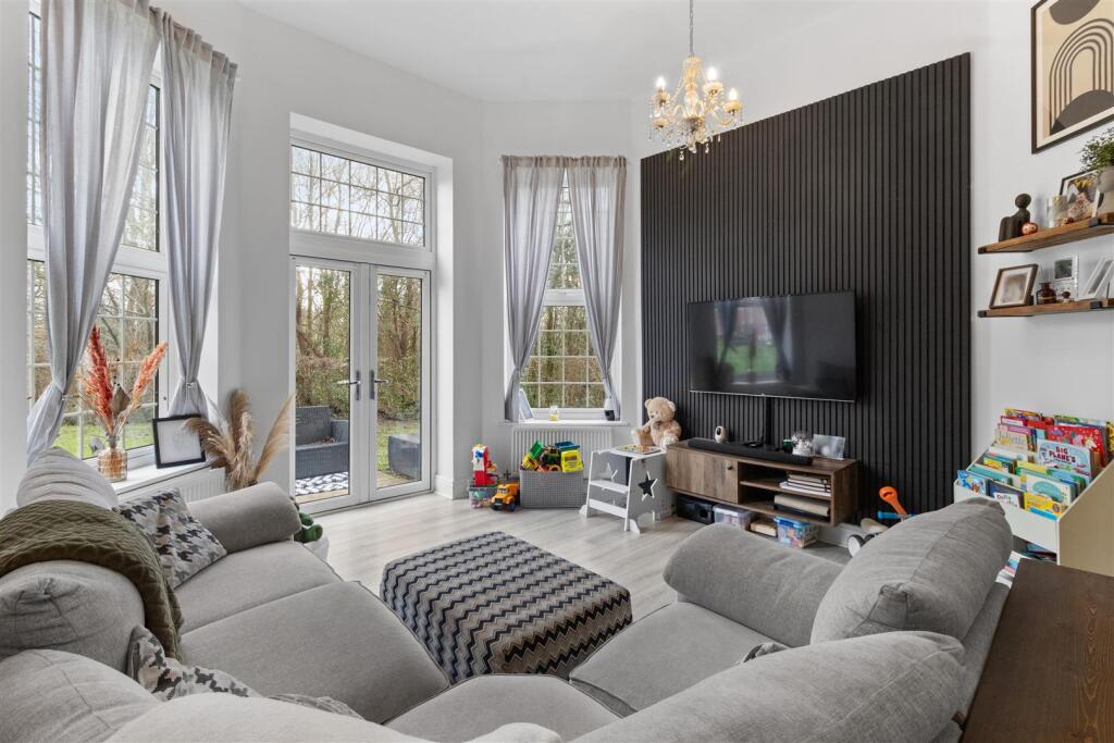 Apartment in Brighton - More