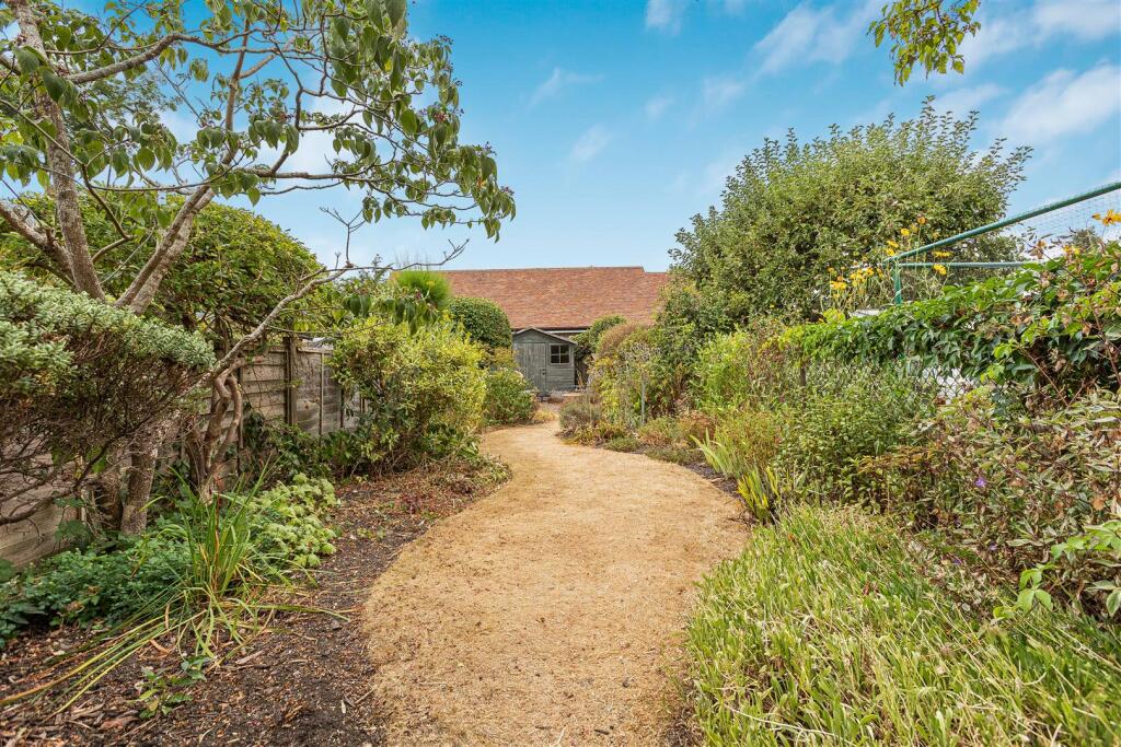 House in Hertford, Bengeo - View 5