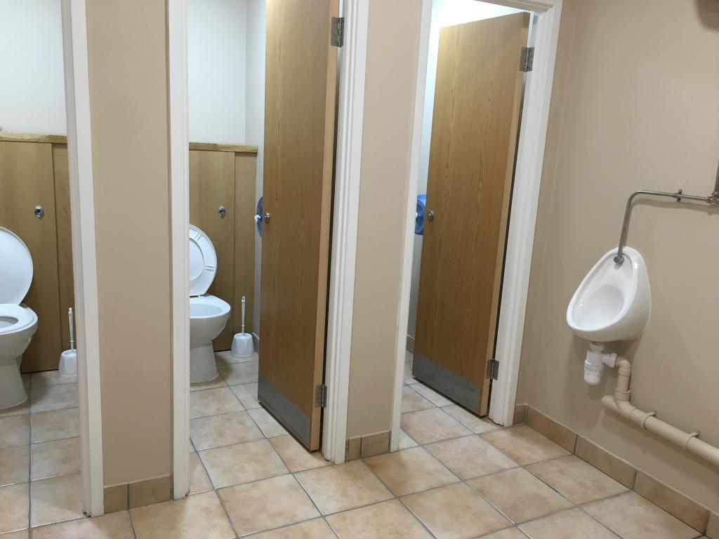 TOILETS AND SHOWERS