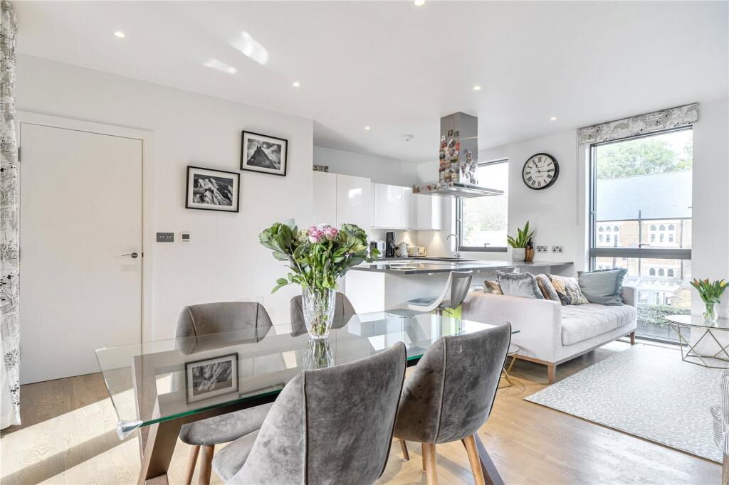 Apartment in London, Royal Borough of Greenwich - View 4