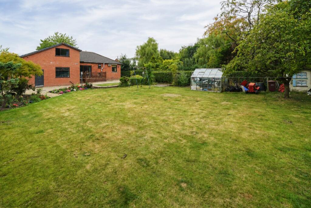 House in Chorley, Adlington - View 5