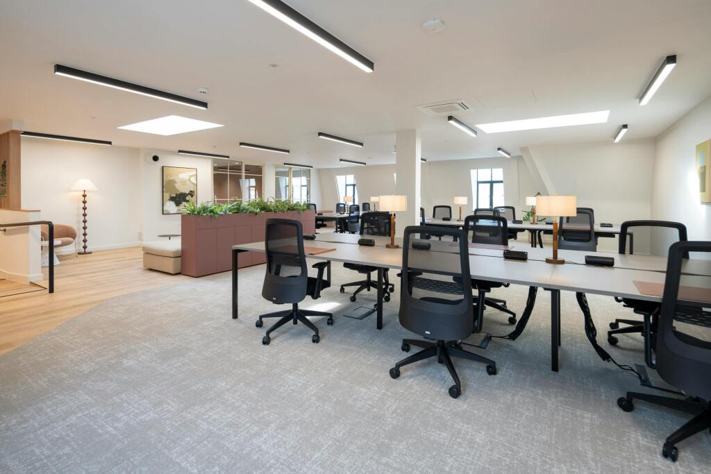 MC4427-5650-LR.jpg