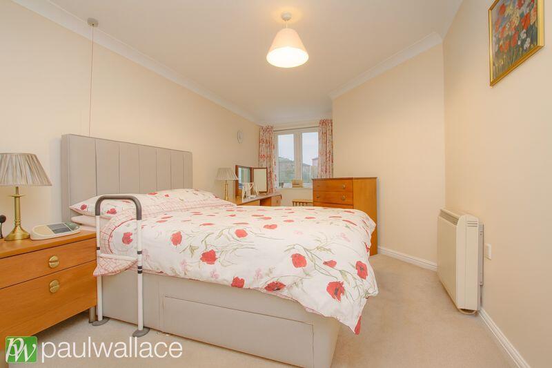 Benstede Court, Brocket Road, Hoddesdon photo 4