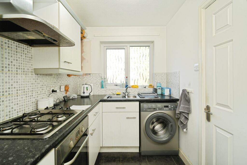 House in Bolton, Middle Hulton, Fernhill Gate - View 3