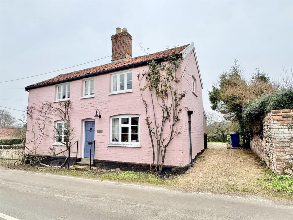 Main image of property: Nethergate Street, Hopton