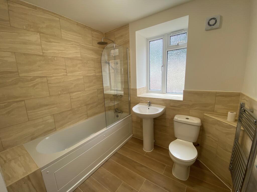 Apartment in Taunton - View 4