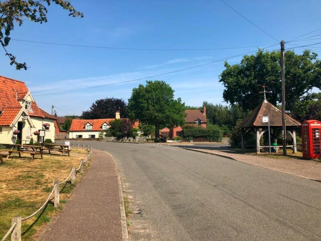 Honingham Village
