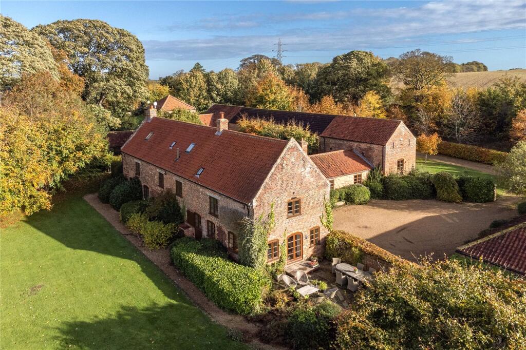 Main image of property: Manor Farm Barn, Gunnerby Road, Hatcliffe, Grimsby, DN37