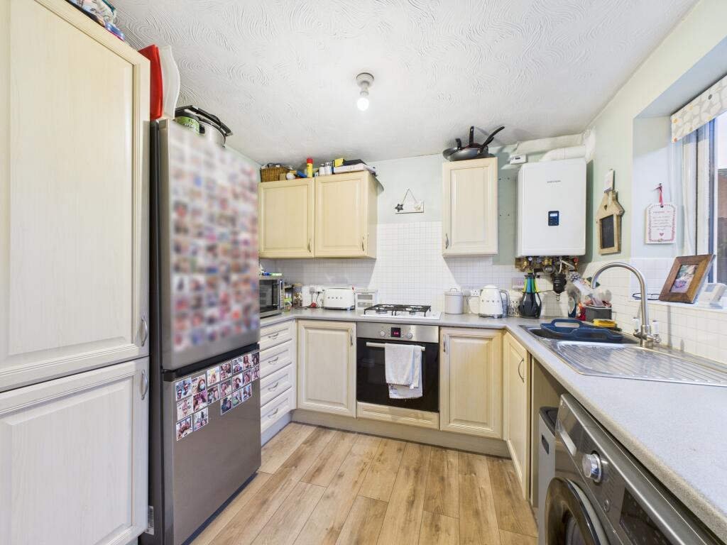 Watermint Close, Littleover photo 4