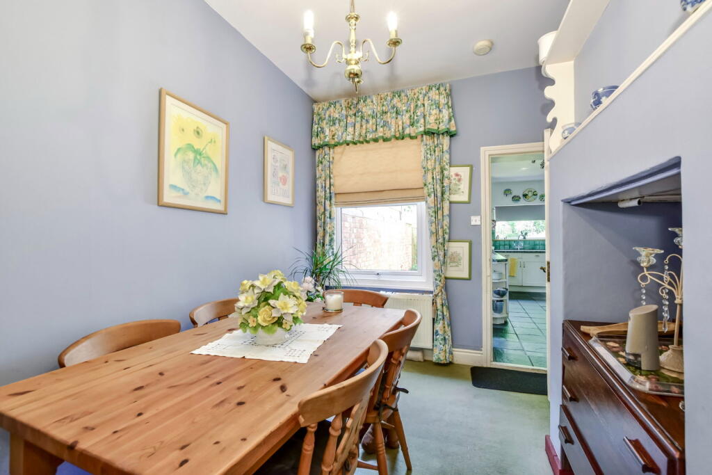 House in Harrow - View 4
