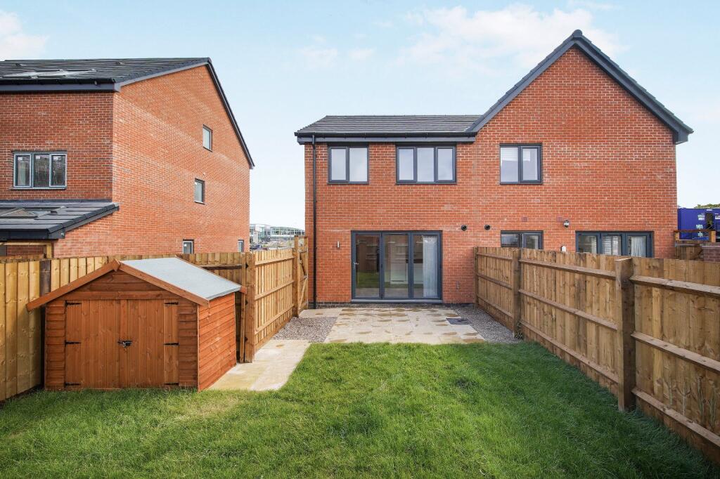 Property photo 11