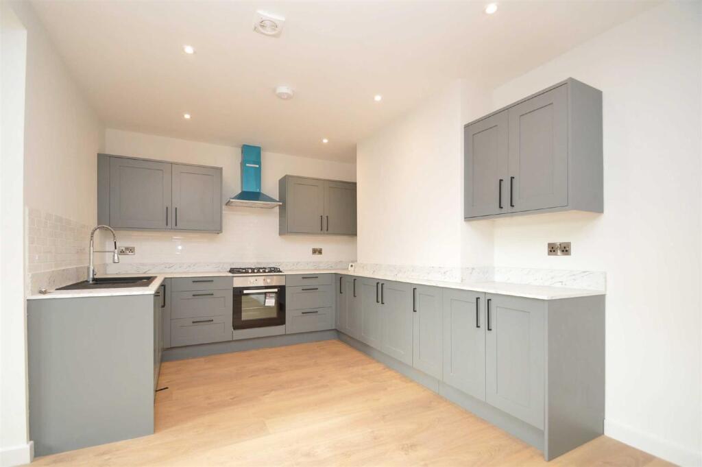 House in Shrewsbury - View 3