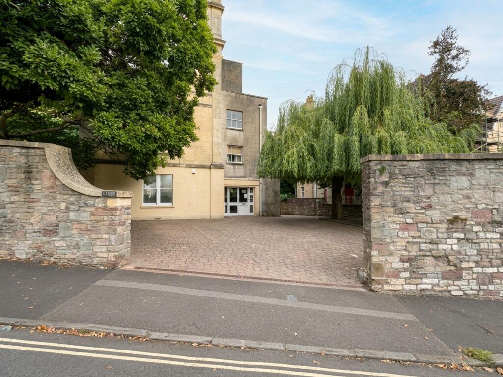 Property photo 9