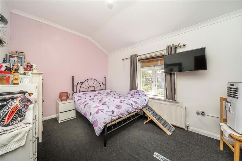 House in London - View 4