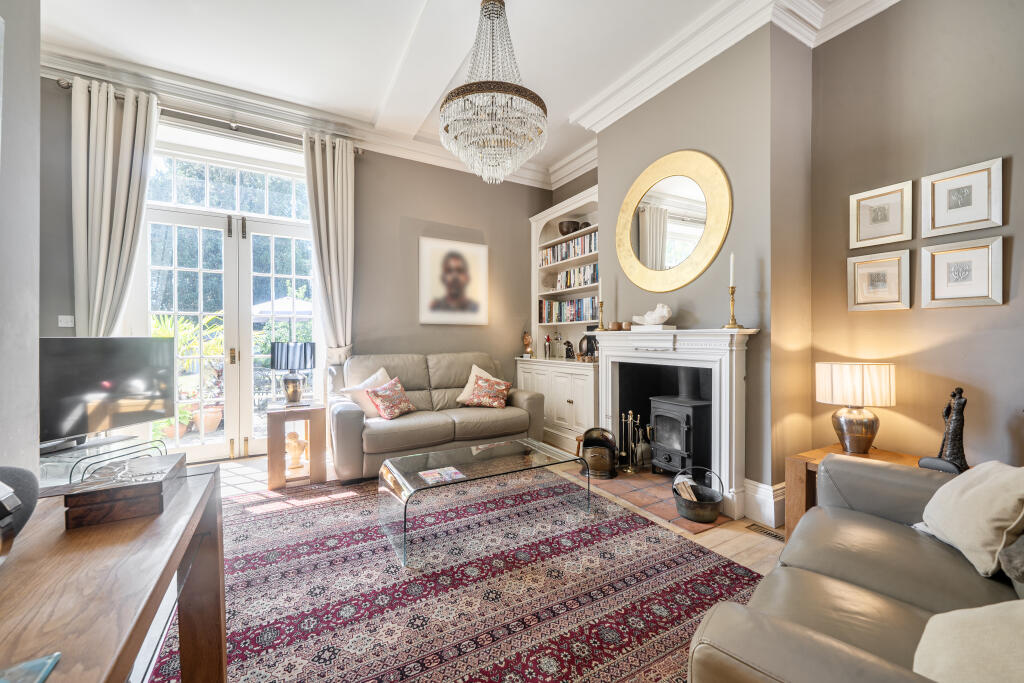 House in Southampton - View 2