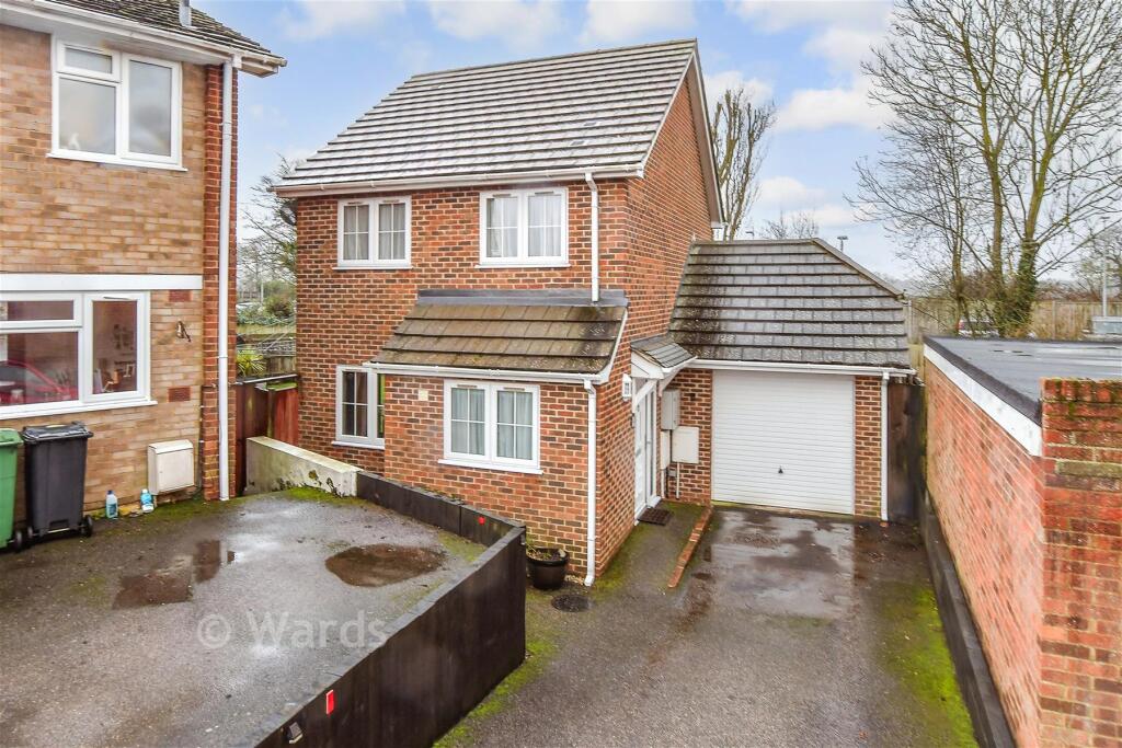 Main image of property: Rushford Close, Headcorn, Kent
