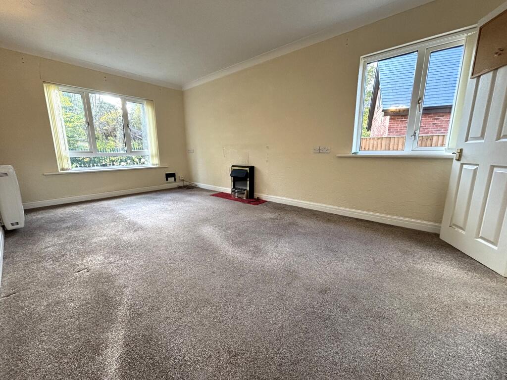 Delamere Lodge, Hazel Grove photo 2