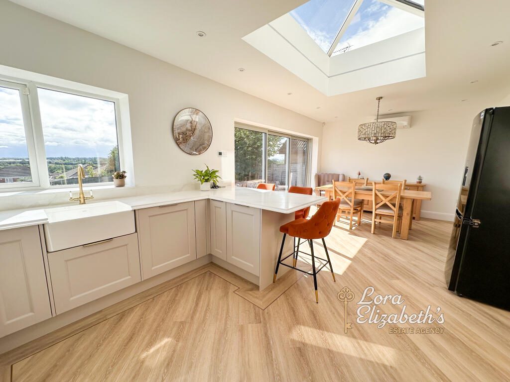 House in Nottingham - View 5