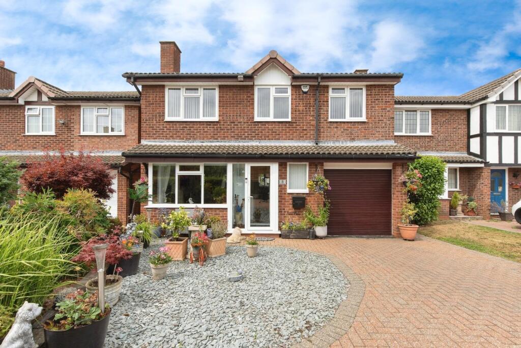 Main image of property: Dovestone, Wilnecote, Tamworth