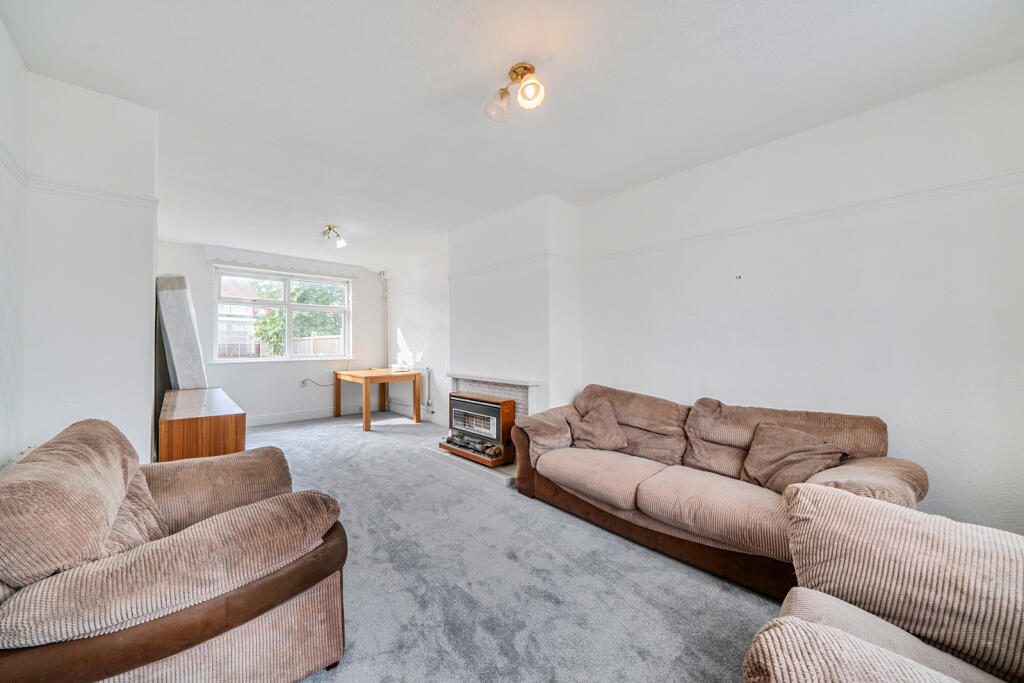 House in London - View 2