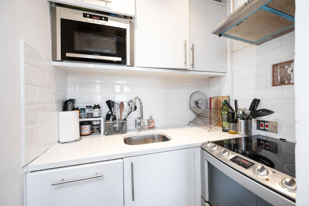 Apartment in London - View 4