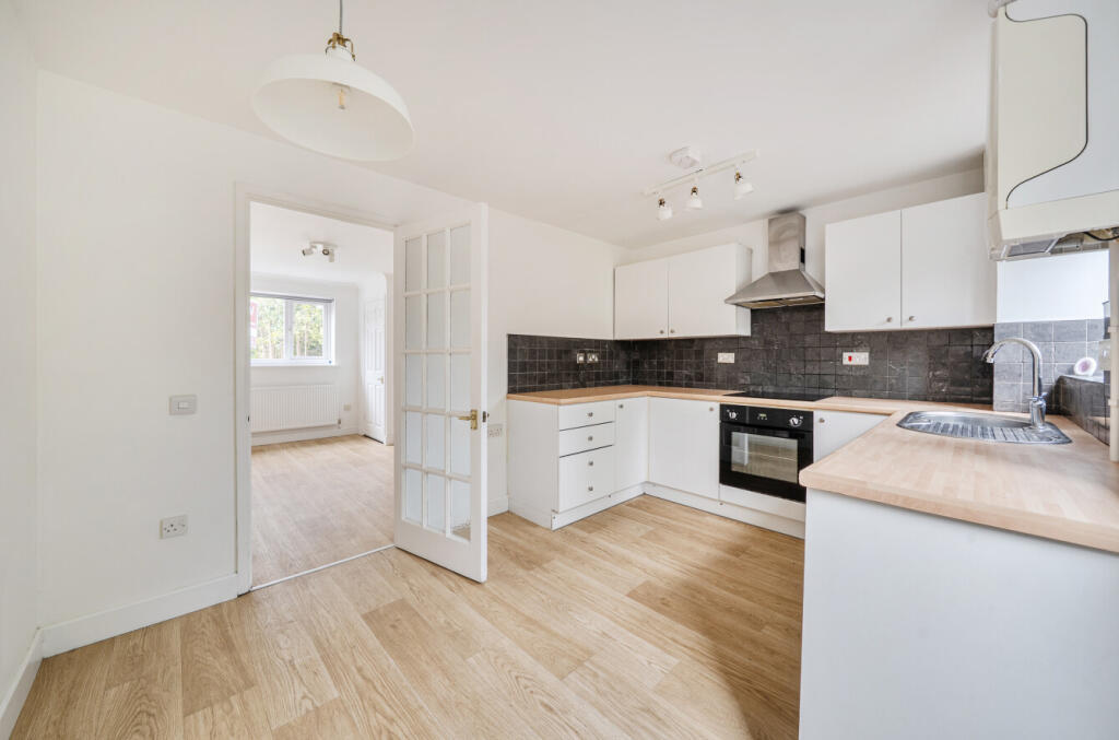 House in Whiteley, Burridge - View 3