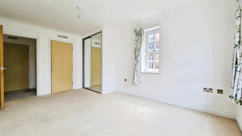 Apartment in Colchester, Old Heath - More