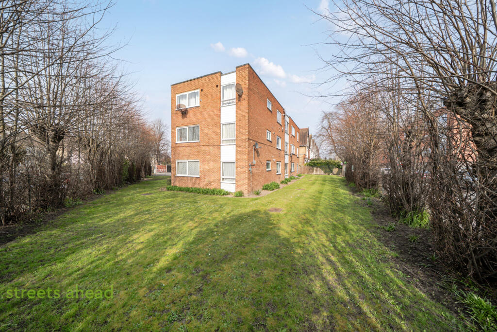 Main image of property: Morland Road, Croydon, CR0