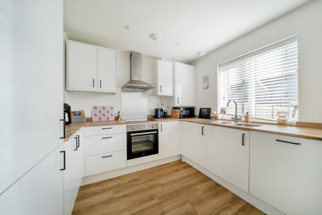 House in Canterbury - View 4