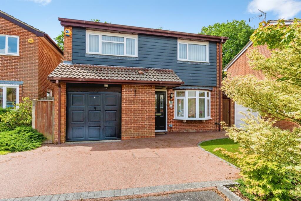 Main image of property: Hulles Way, North Baddesley, Southampton