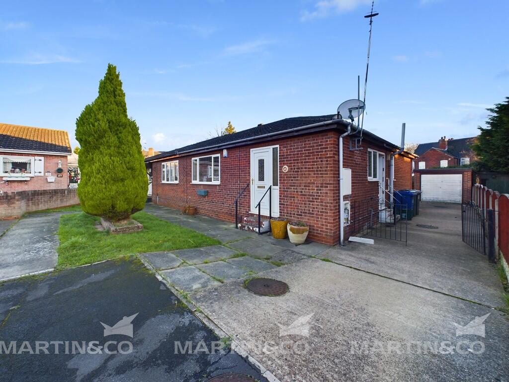 2-bed semi-detached on New Street, Bentley, £130,000