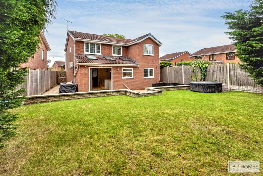 Main image of property: Finwood Close, Solihull